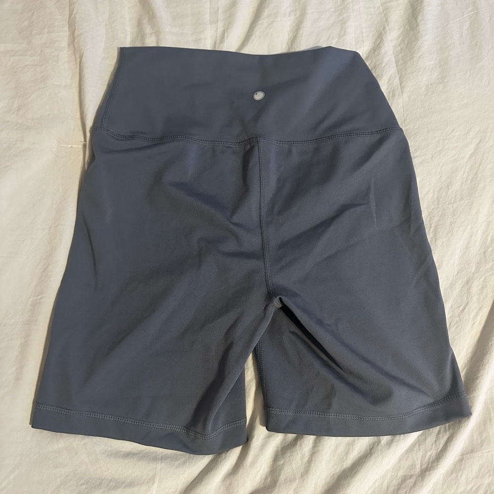 Yogalicious Charcoal Grey Bike Shorts Size Medium Like New